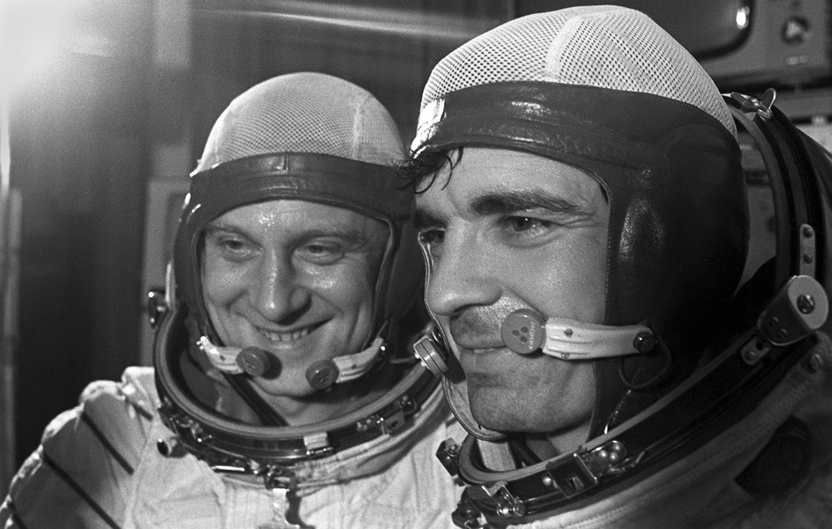 Viatcheslav Zoudov et Valeri Rojdestvenski au Centre d'entraînement des cosmonautes Youri-Gagarine, dans la région de Moscou