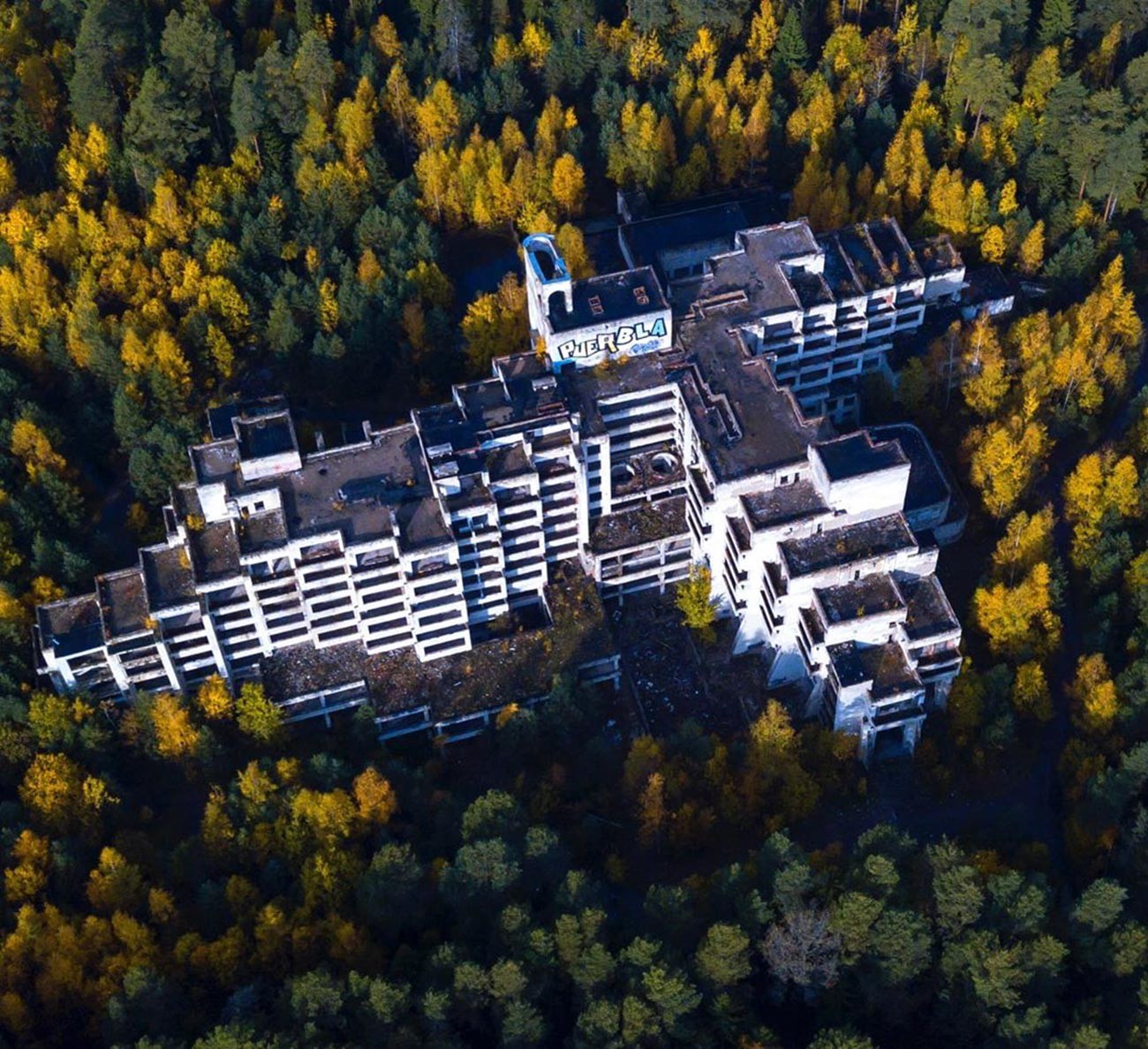 50 EPIC Abandoned Places In Russia (PHOTOS) - Russia Beyond