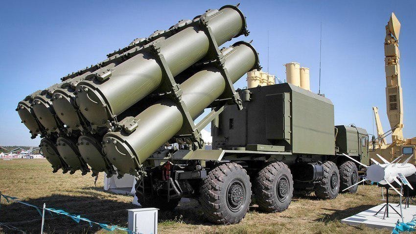 Raketni sustav "Bal"/indeks GRAU 3K60, oznaka NATO: SSC-6 Sennight (rus. "nedelja")
