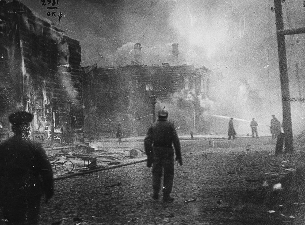 Moskva u plamenu, Oktobarska revolucija.

