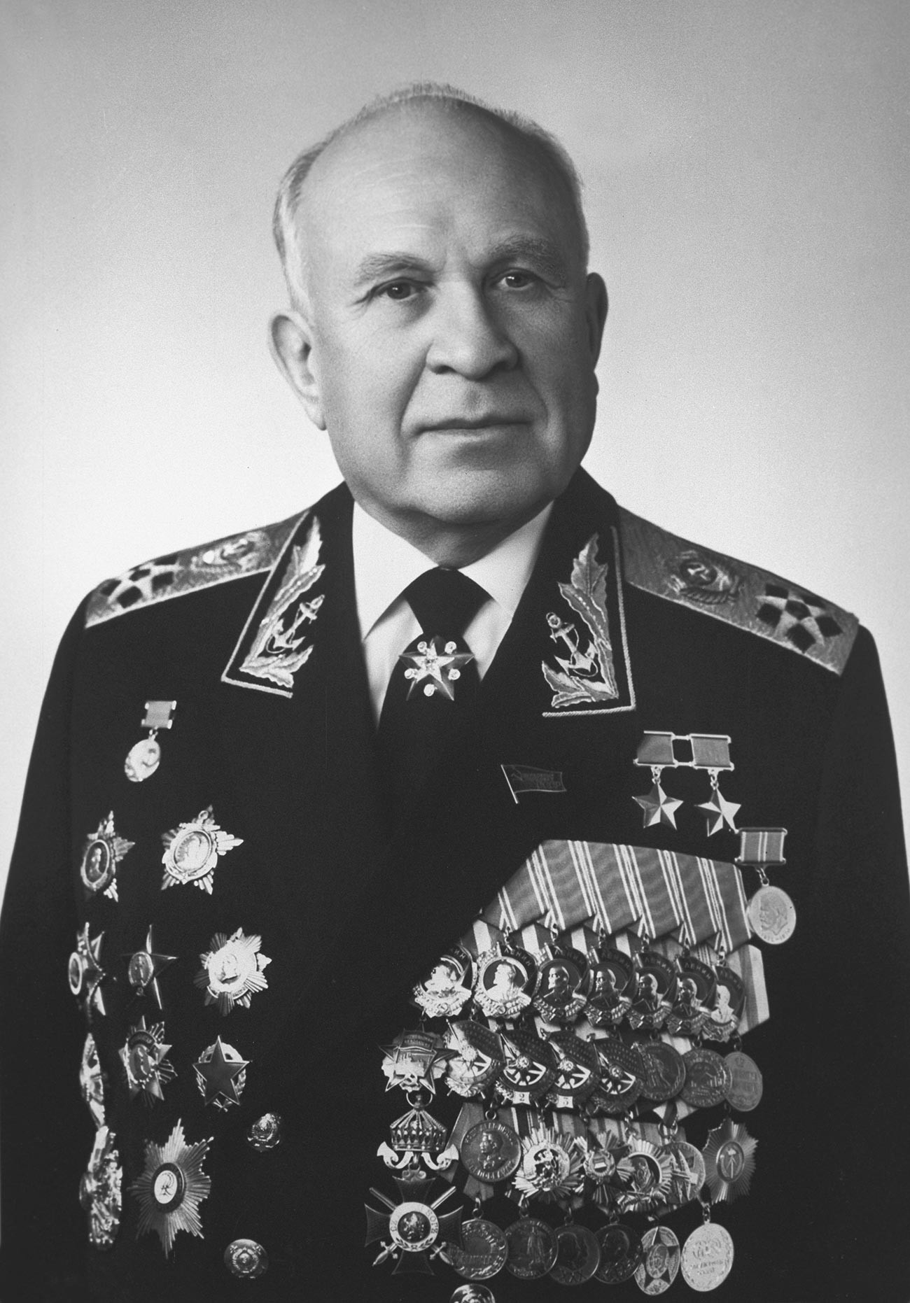 Адмирал флоте Совјетског Савеза, двоструки Херој Совјетског Савеза Сергеј Георгијевич Горшков.