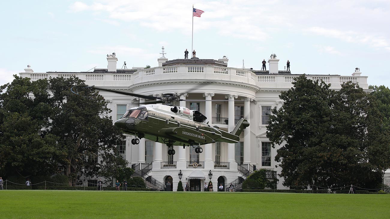 Пробни хеликоптер VH-92A тестира слетање и полетање на јужном травњаку Беле куће у септембру 2018.