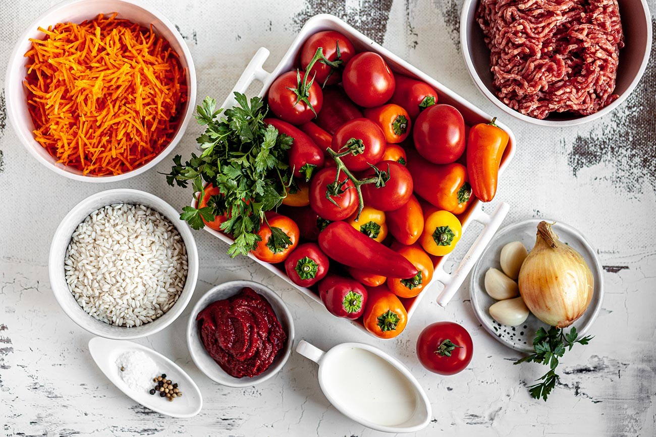 Bunt wie ein Herbstwald: Gefüllte Paprika auf russische Art (REZEPT ...
