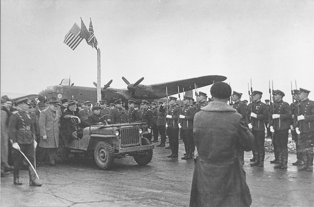 Llegada del presidente de EE UU, Franklin Delano Roosevelt, a la Conferencia de Yalta, 3 de febrero de 1945.