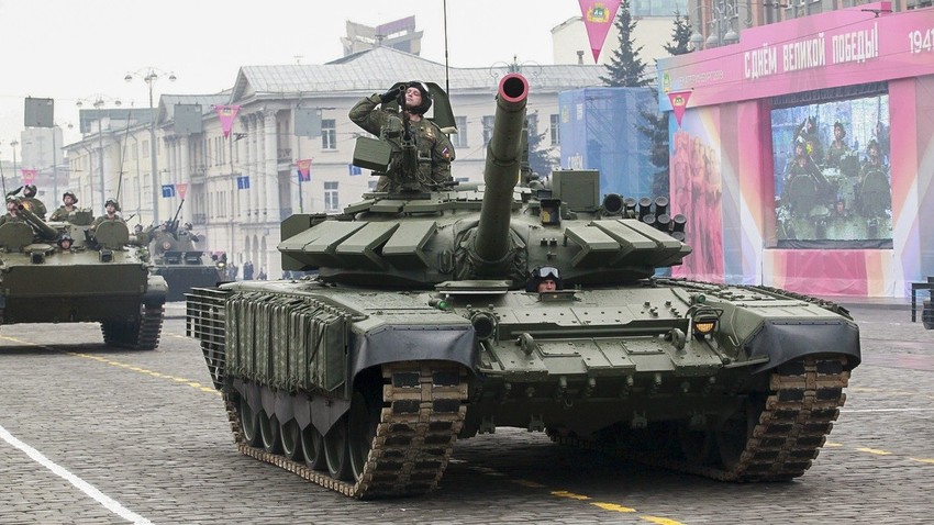 Модернизовани тенк Т-72Б3М.