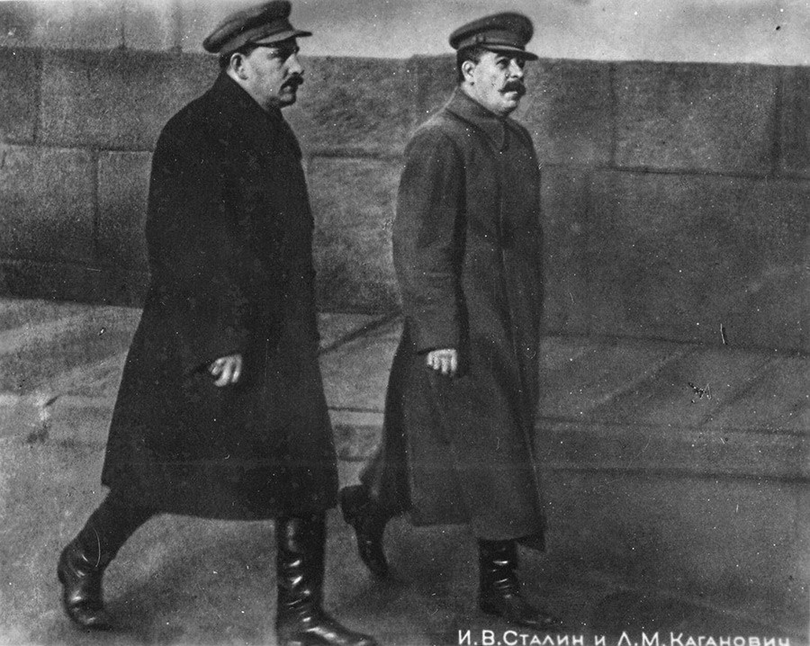 Lazar Kaganovich e Joseph Stalin
