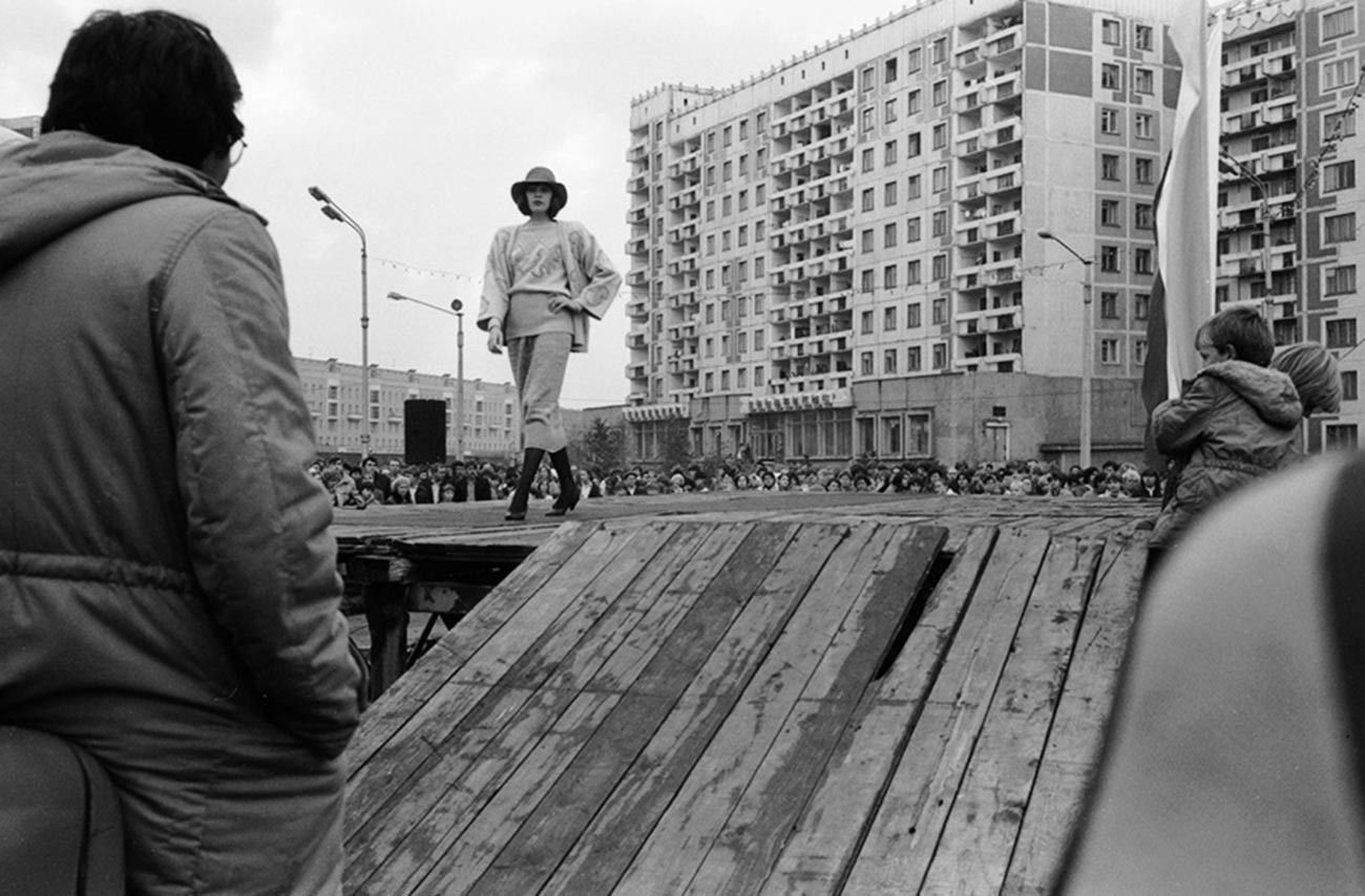 Presentation of a fashion collection outside prefabricated apartment blocks, Novokuznetsk, 1987.