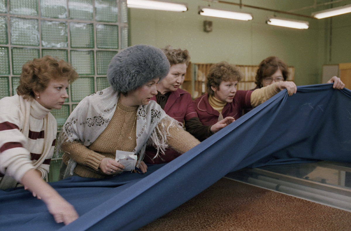 At the Rostokino fabric in Moscow, 1987.