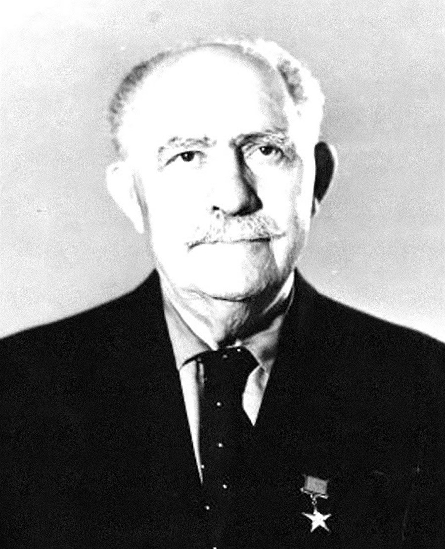 Лазар Каганович
