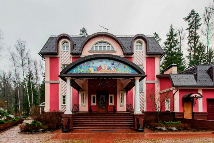 Welcome to Rublevka, the most expensive area in Russia (PHOTOS ...