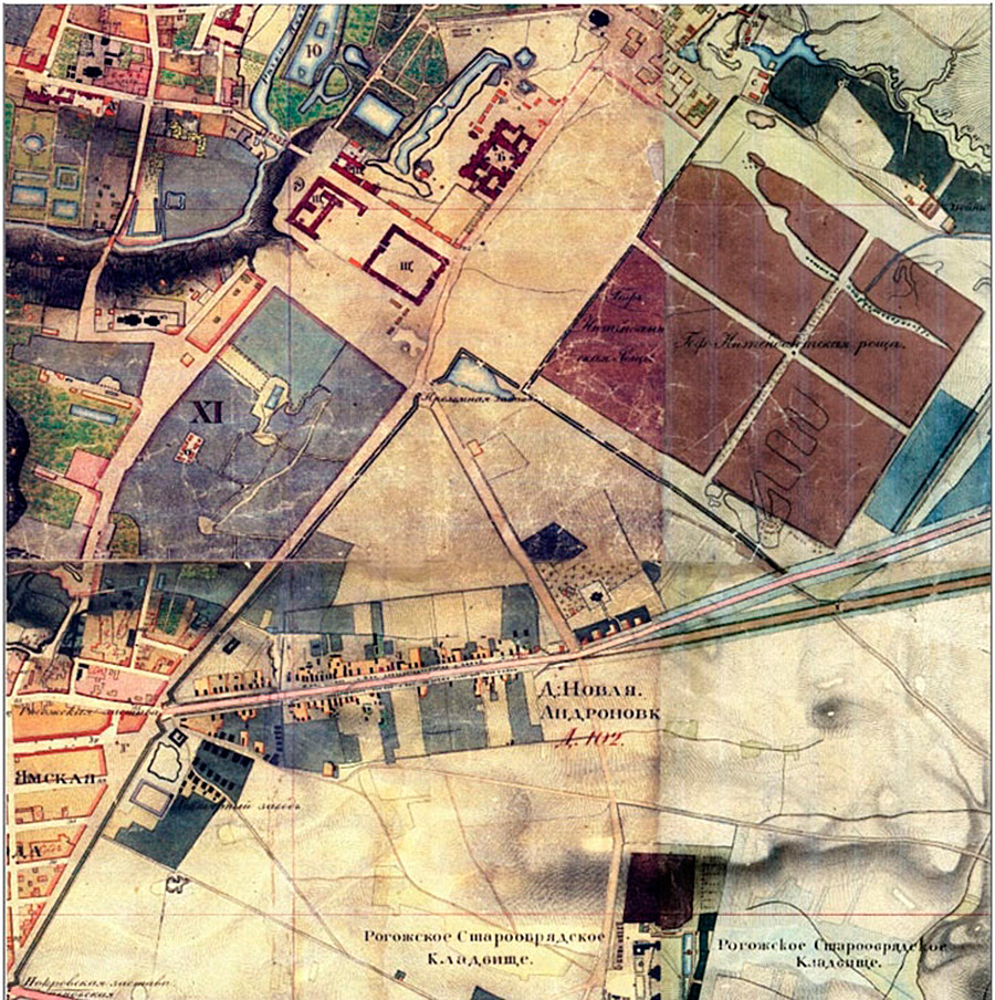 Фрагмент „Топографске карте околине Москве“, 1852. Велики троугао у средини ће на крају припасти комбинату „Срп и чекић“.