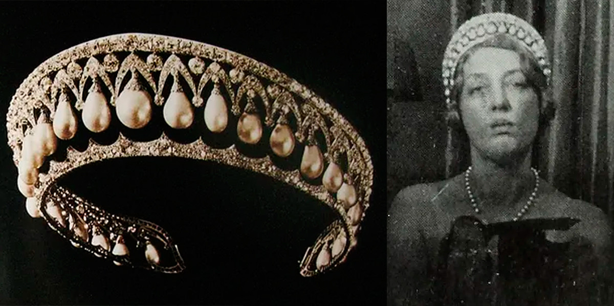 Istri Duke of Marlborough memakai Mahkota Mutiara.