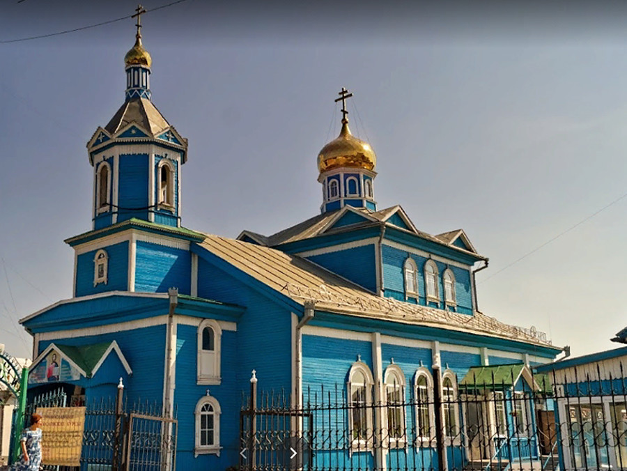 Cerkev Gospodovega vnebohoda v Belovem, Kemerovska regija. V letih 1974–76 je bila obnovljena iz majhne molitvene hiše, zgrajene leta 1946
