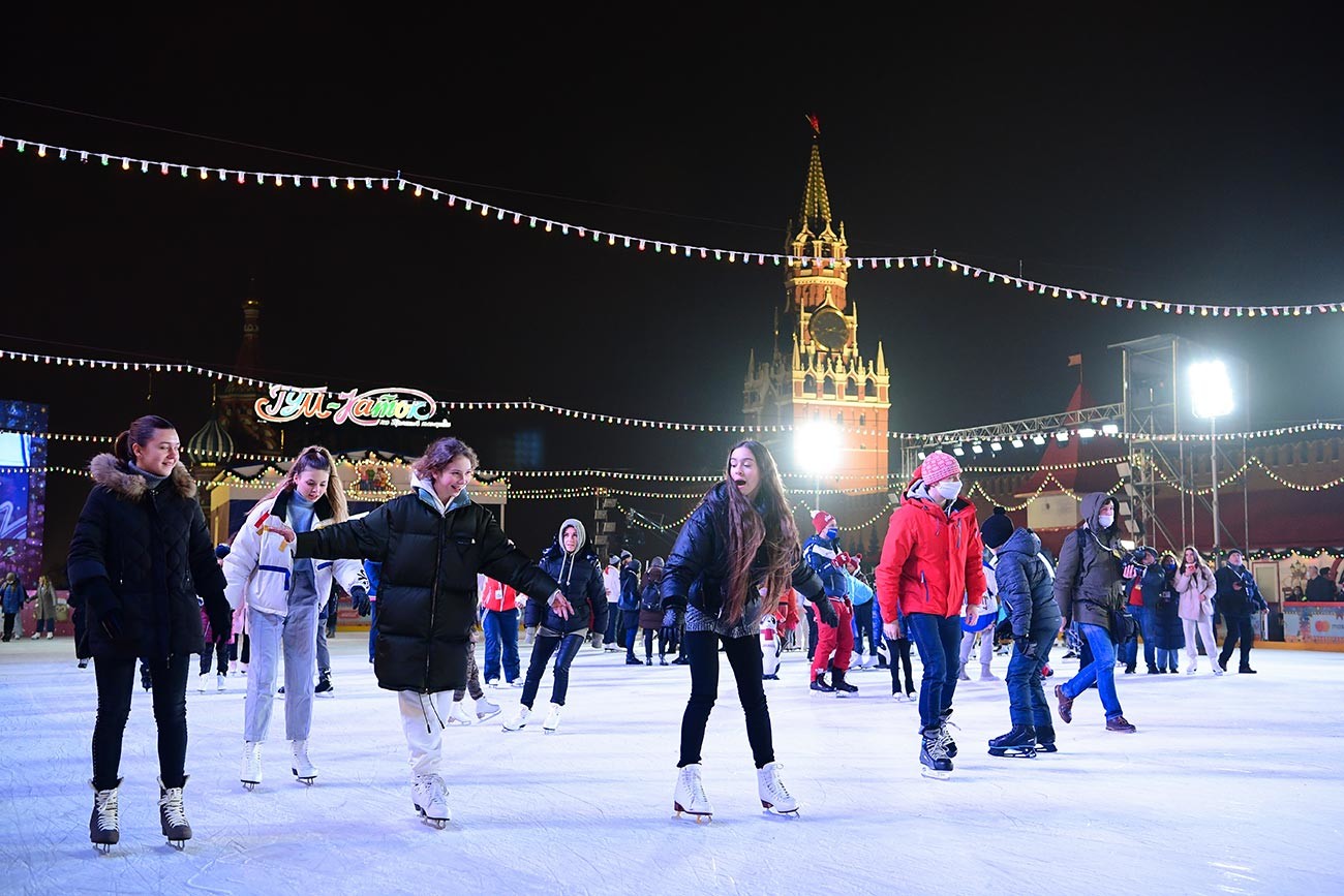 Pista de patinação da GUM na Praça Vermelha
