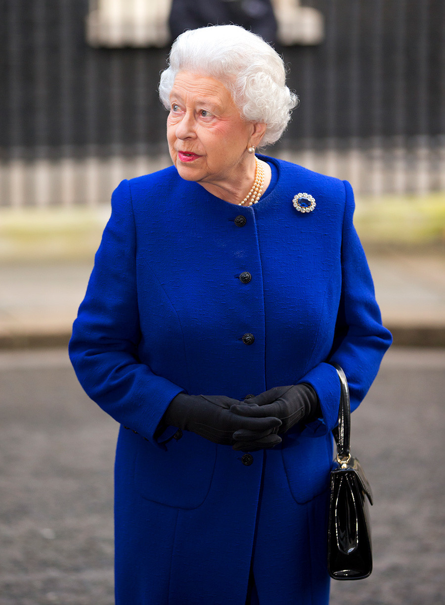 Кралица Елизабет II след заседание на кабинета на министрите, Лондон, 18 декември 2012 г.
