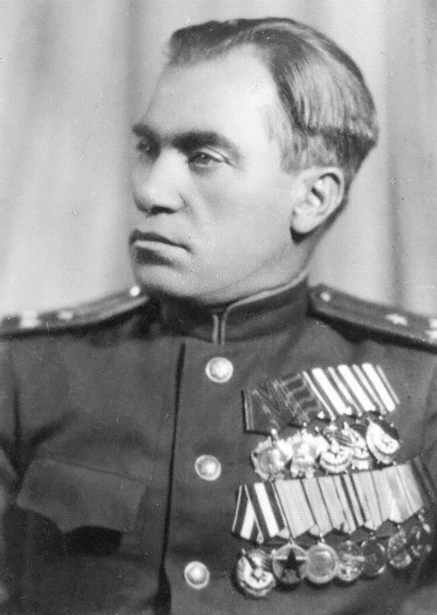 Илья Григорьевич Старинов.