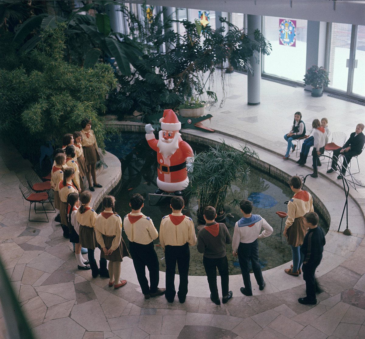 De nombreux enfants comptaient sur le Père Noël soviétique pour réaliser leurs souhaits.