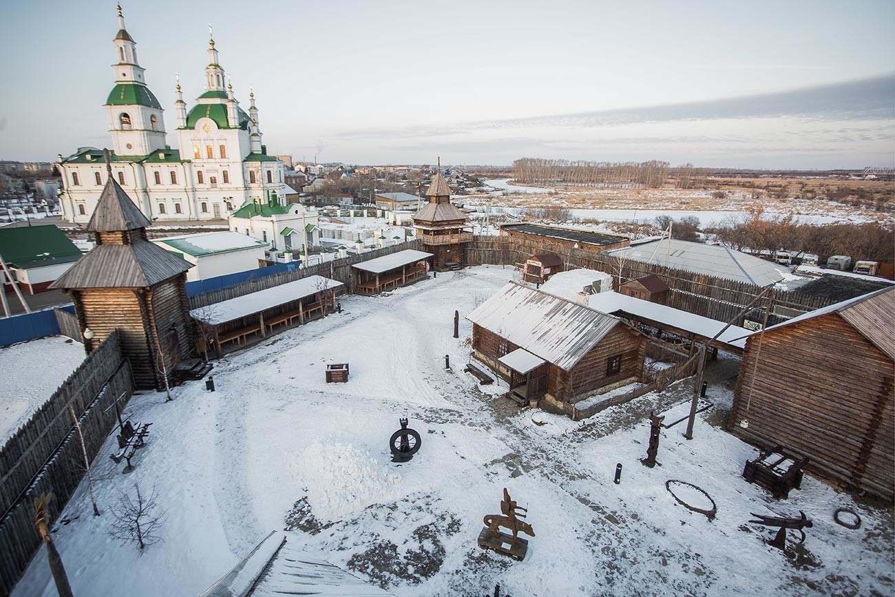 La fortezza Yalutorovsk ostrog, nella regione di Tyumen, una delle più antiche fortezze cosacche presenti ancora oggi in Siberia