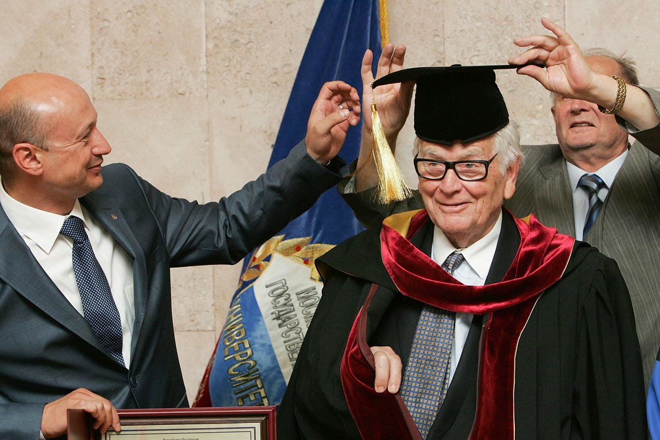 Pierre Cardin became professor of Moscow Design University, 2011