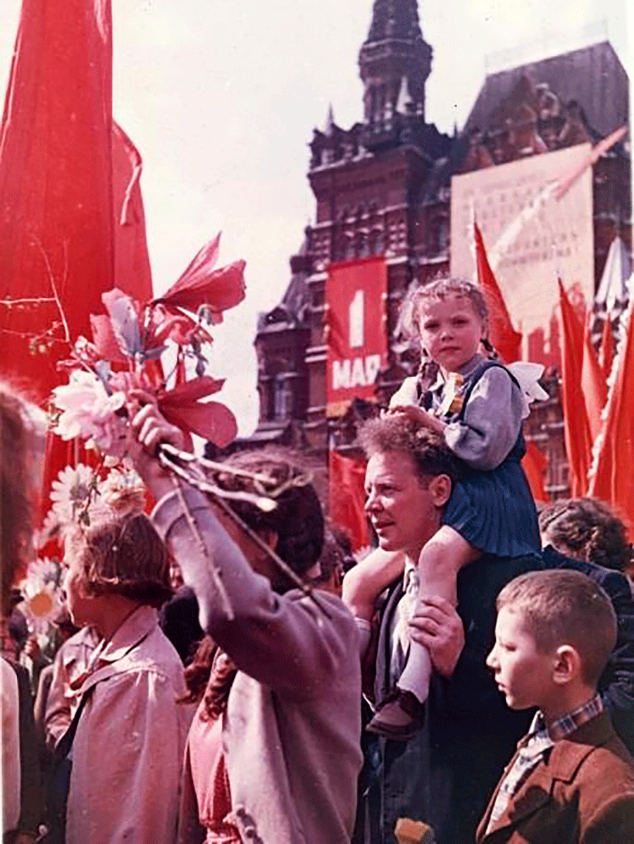 Првомајска парада на Црвеном тргу, 1954. година
