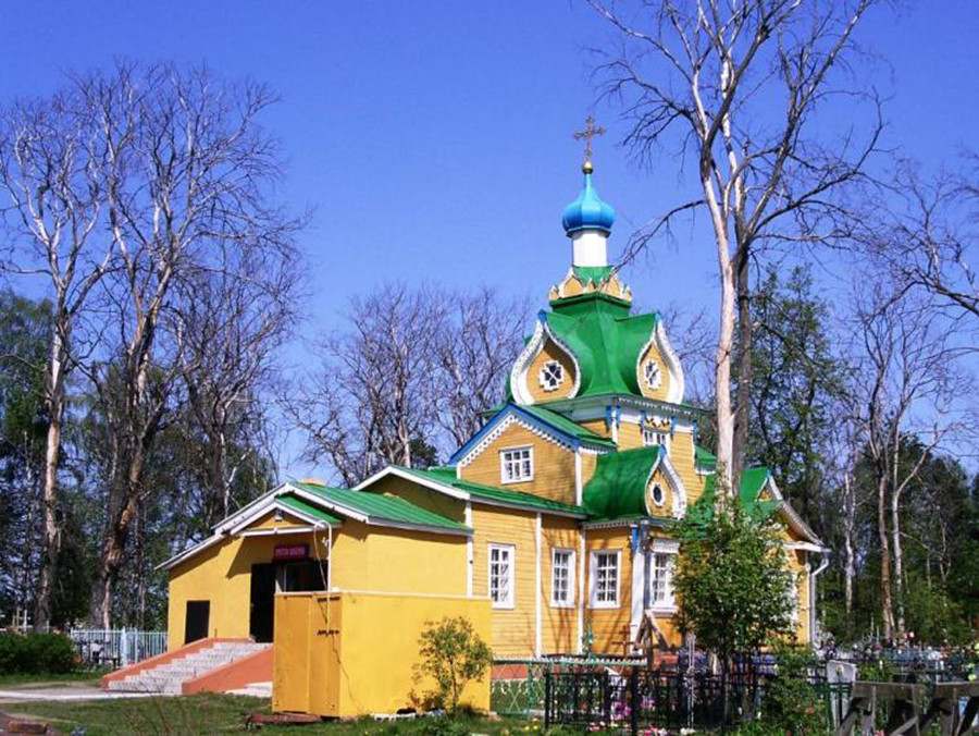 Kirche der Jungfrau im Tempel, Ryschewo, Region Moskau, ursprünglich 1872 erbaut und 1927 umgesetzt