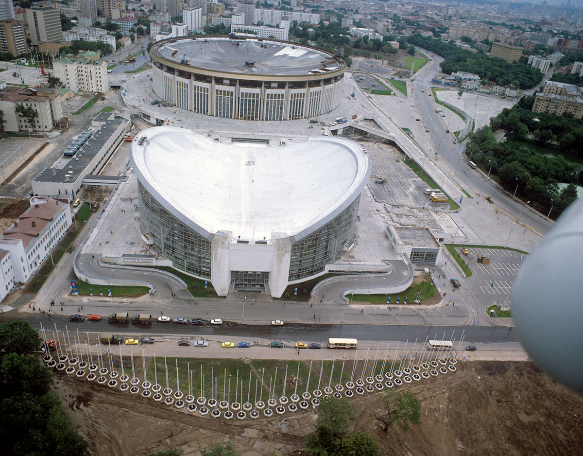 ‘Olimpiyskiy’ in 1980.