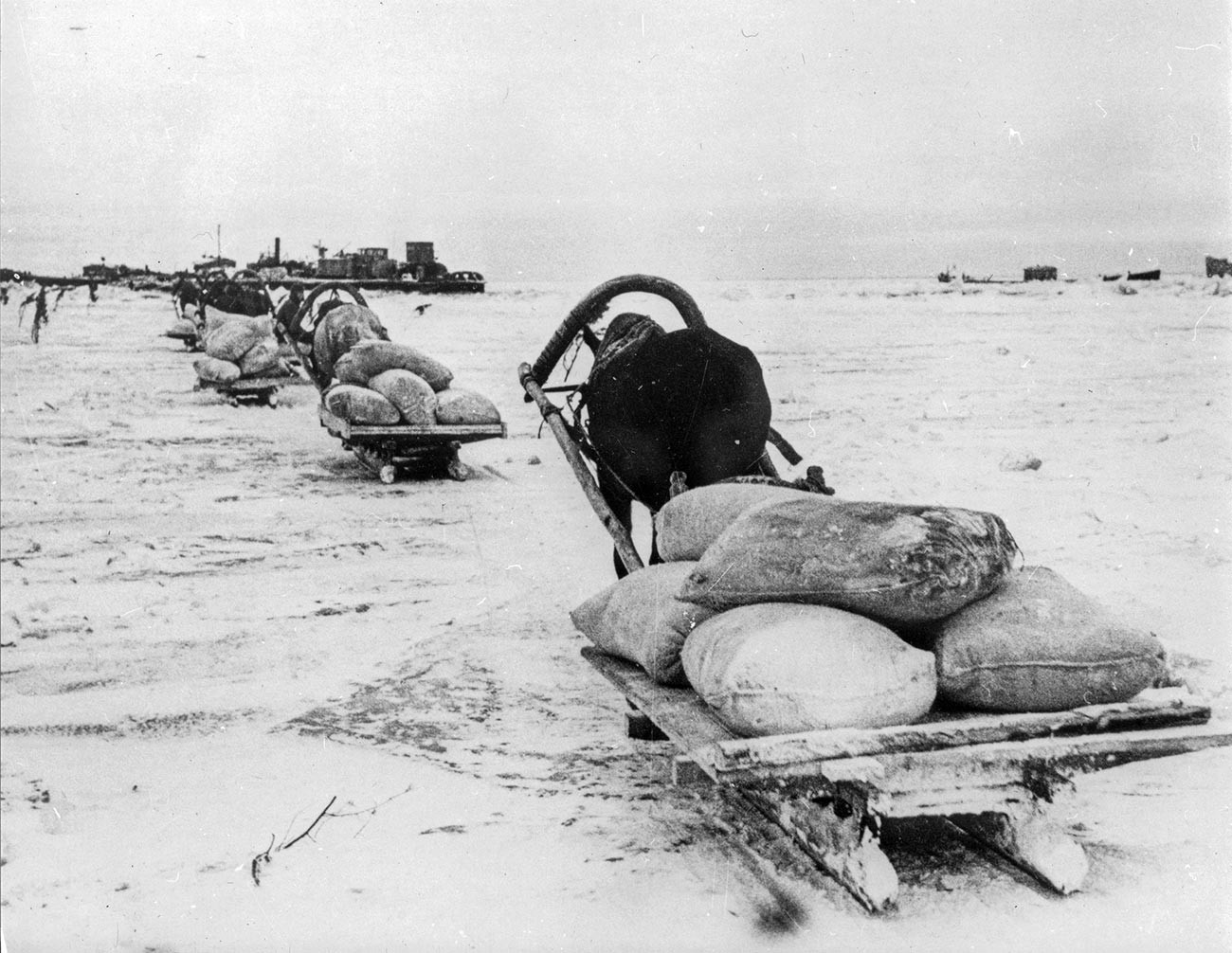 How the Red Army managed to defend Leningrad during WWII (PHOTOS ...