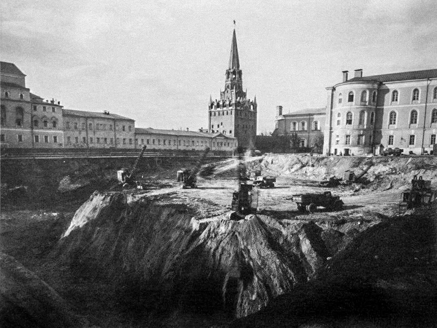 The construction of the Palace of Congresses.