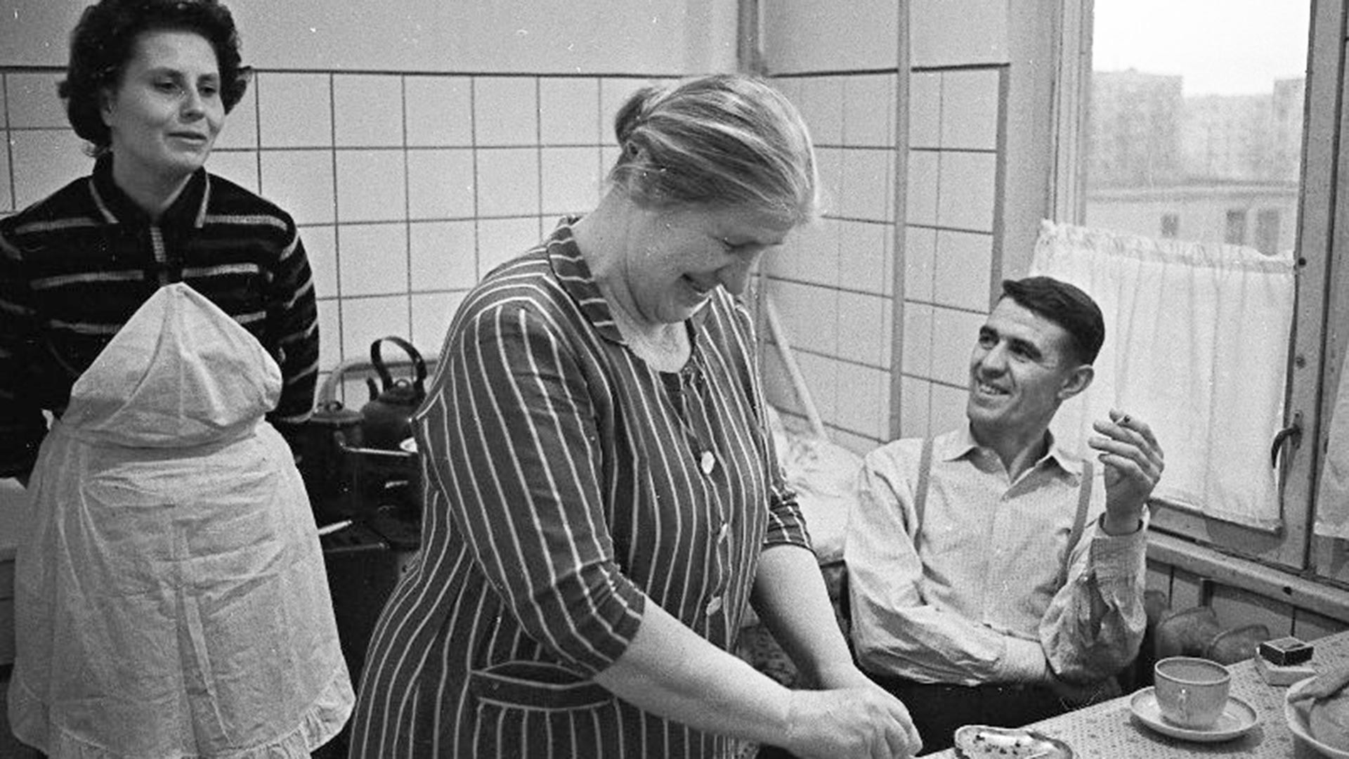 La famiglia Lavrentjev in cucina
