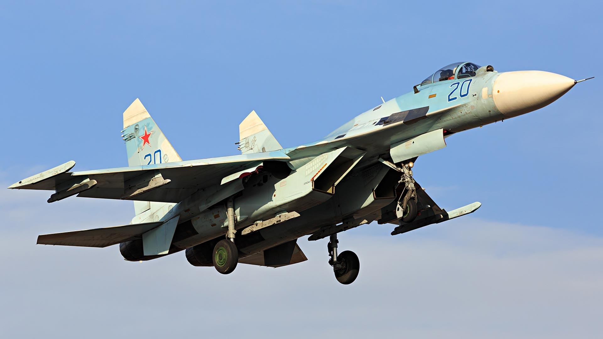 Su-27
