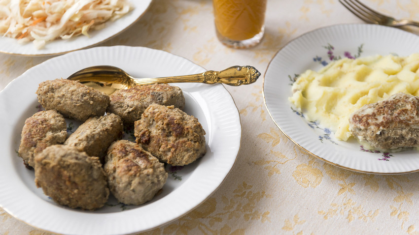rusian with fine meatballs