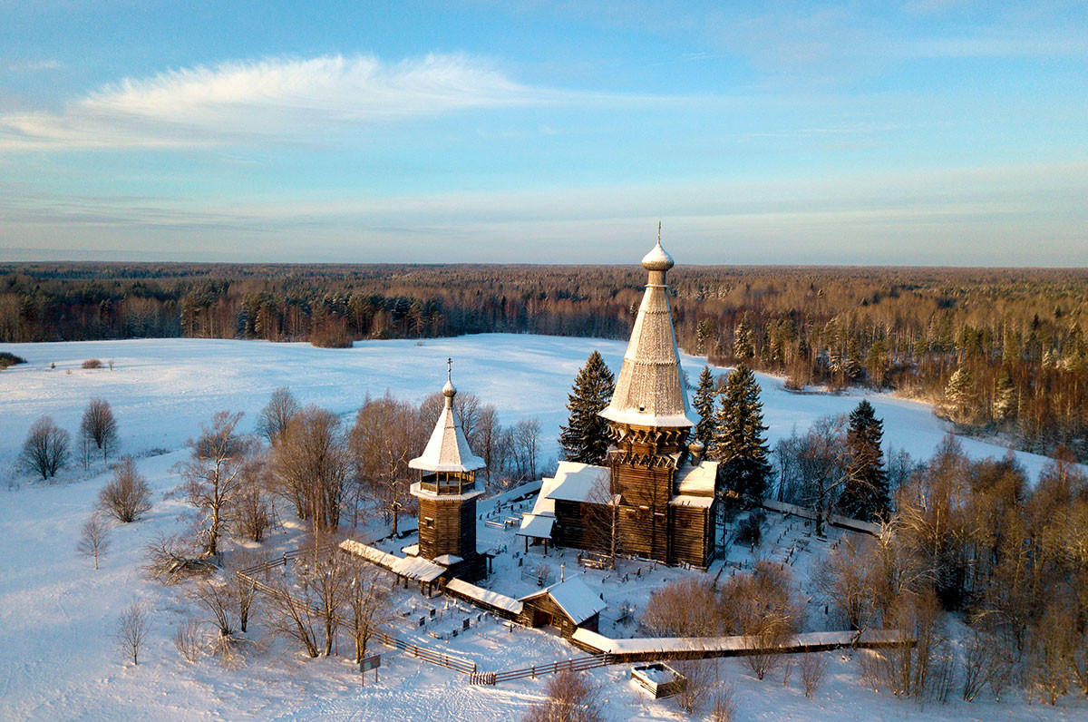 Die Geburtskirche im Dorf Gimreka in der Region Leningrad.