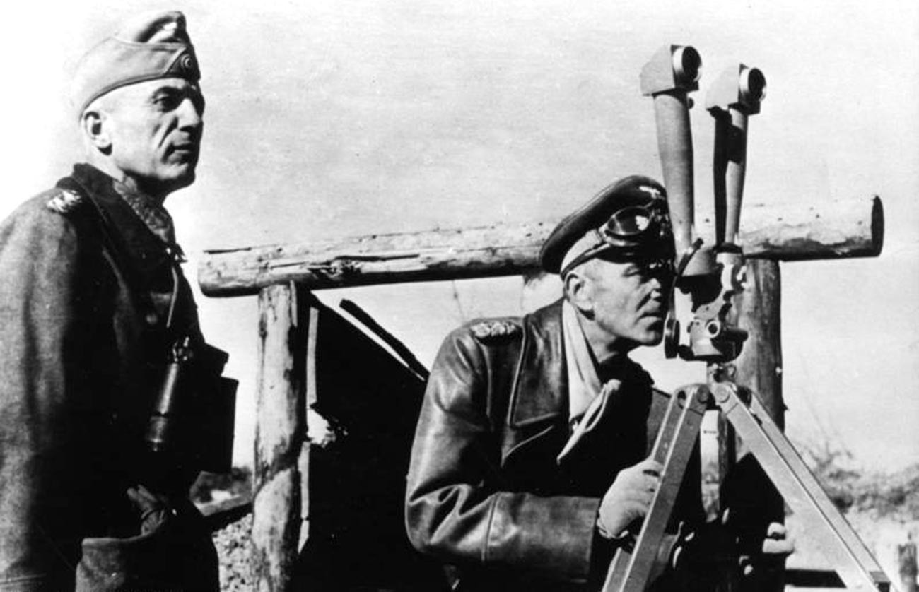 Валтер фон Зејдлиц-Курцбах (лево) и Фридрих Паулус на Источном фронту, 1942.