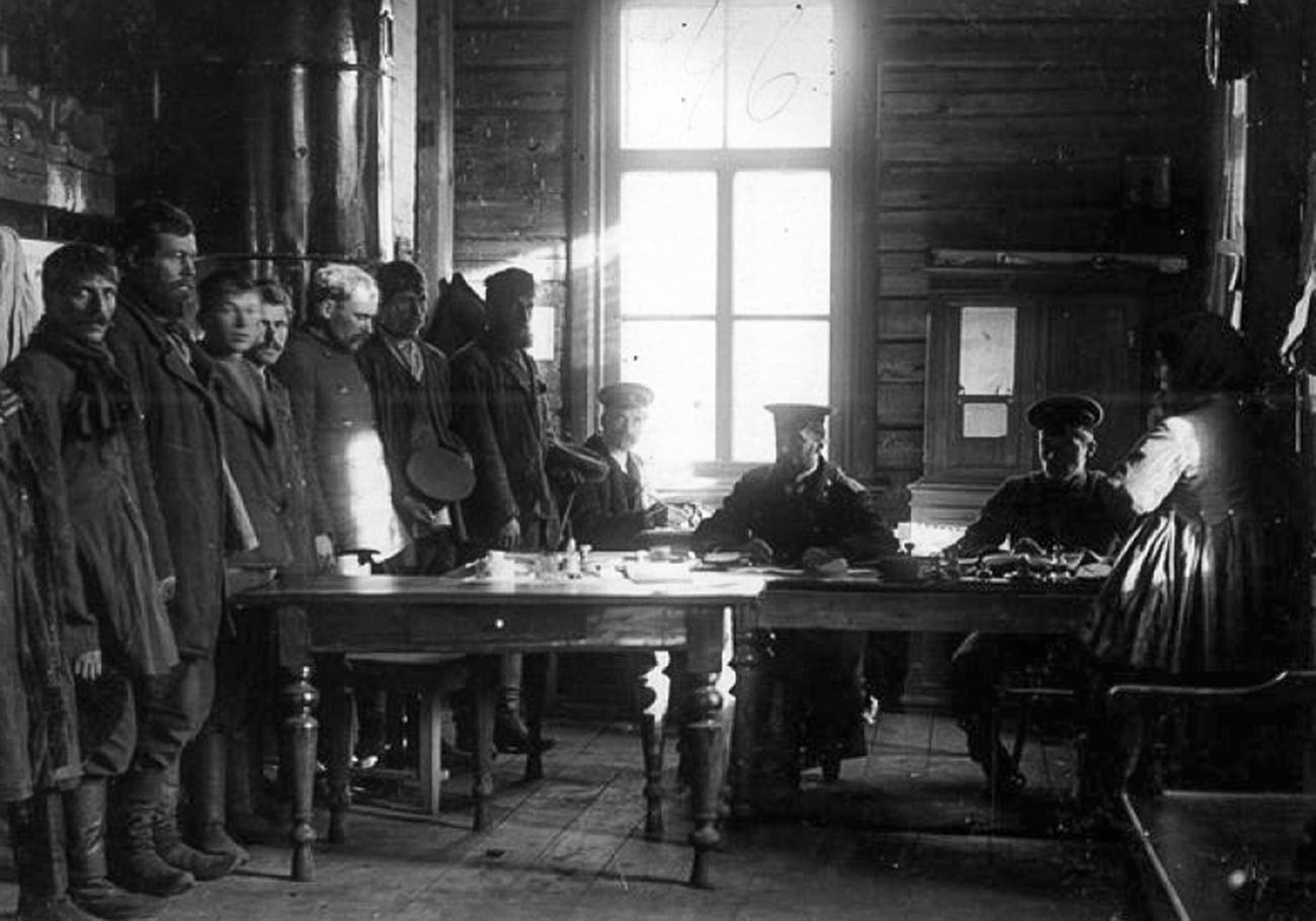 Registration of internal migrants in the Russian Empire