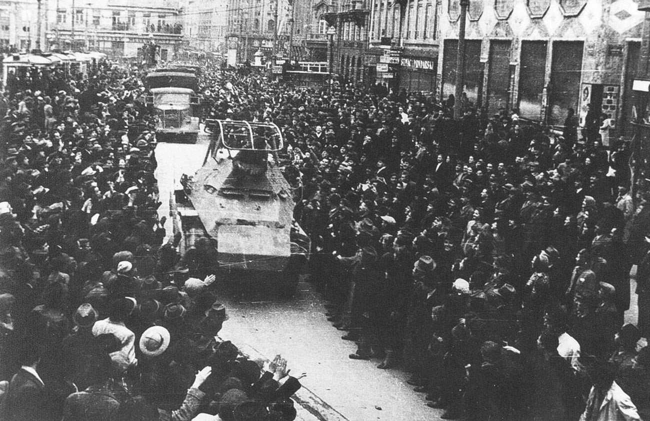 Немецкие войска в Загребе.