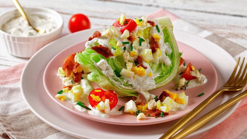 This salad is so tasty, we can’t believe they called it ‘Russian’.