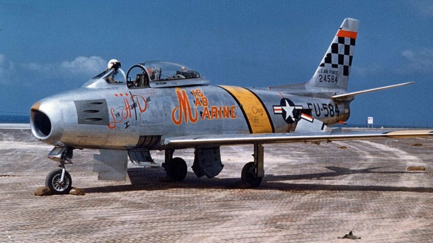  F-86F-30-NA Sabre.
