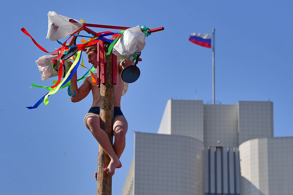La Maslenitsa se celebra en Vladivostok, Rusia
