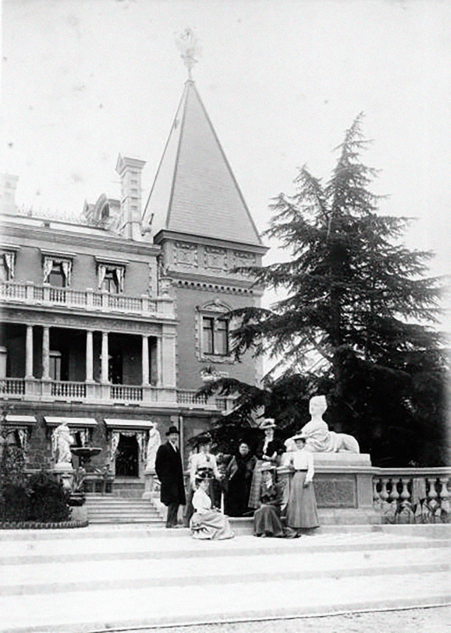 マサンドラ宮殿。1910年
