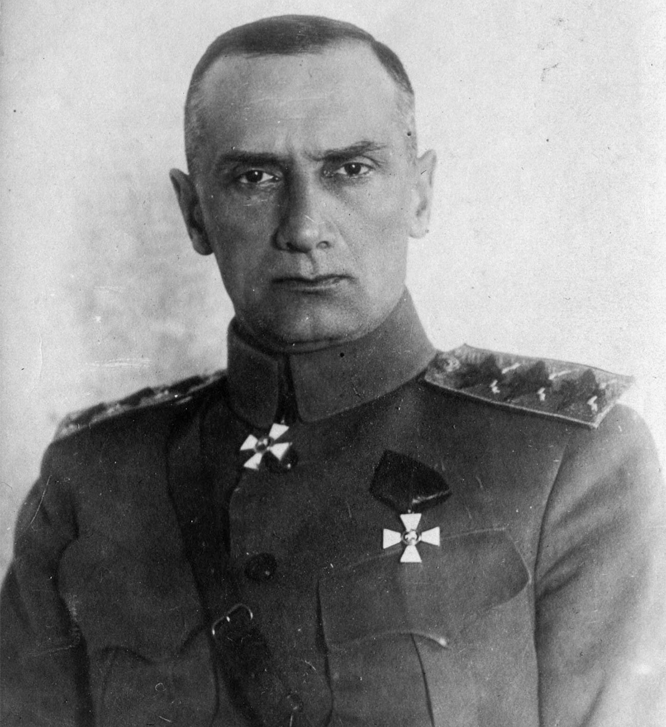 Vrhovni vladar Rusije i vrhovni zapovjednik Ruske vojske A. V. Kolčak

