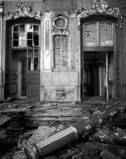 Palacio de Catalina destruido por los nazis, 1945. 