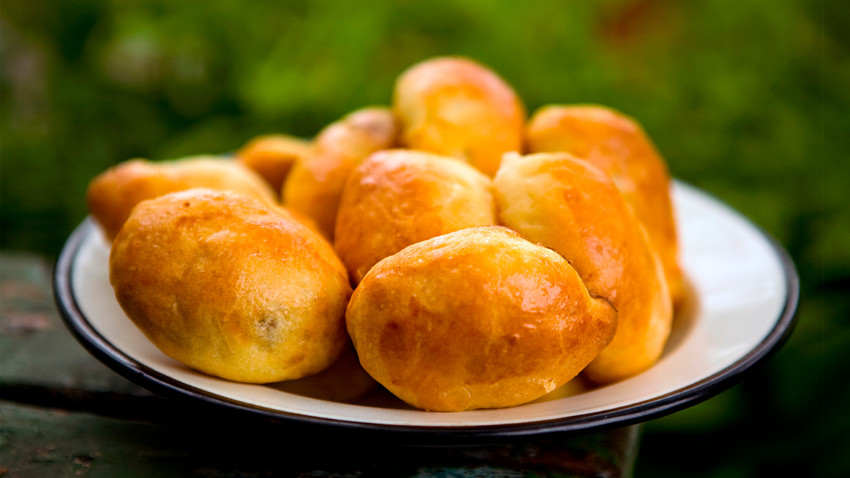 Savor the flavor of the famous Orsk pies made from a simple dough but with offals for the filling.