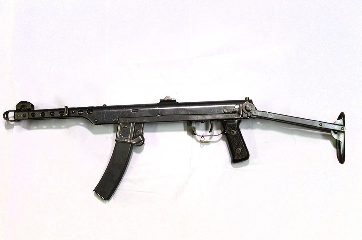 Une arme Type 54 Made in China