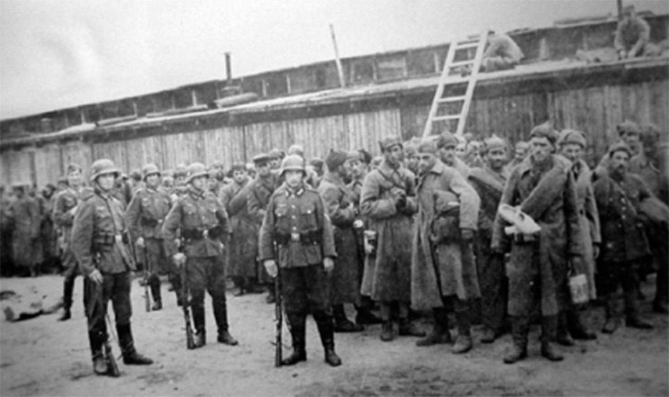 Совјетски заробљеници у Нарвику, Норвешка.