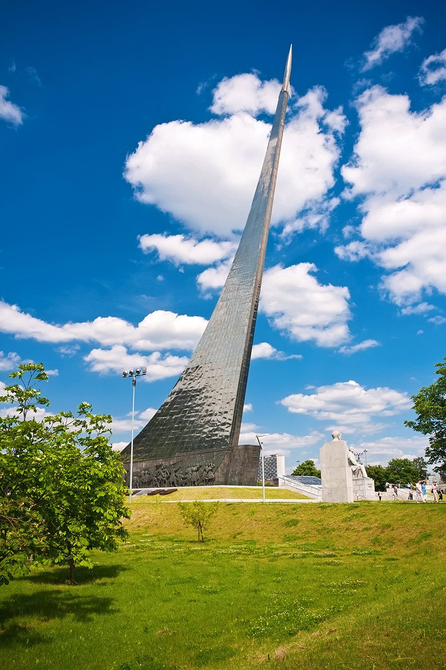 Top 5 TALLEST Monuments In Moscow (PHOTOS) - Russia Beyond