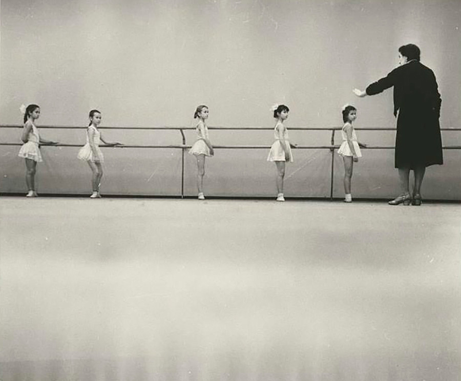 Leçon de ballet au Palais des Pionniers, 1962