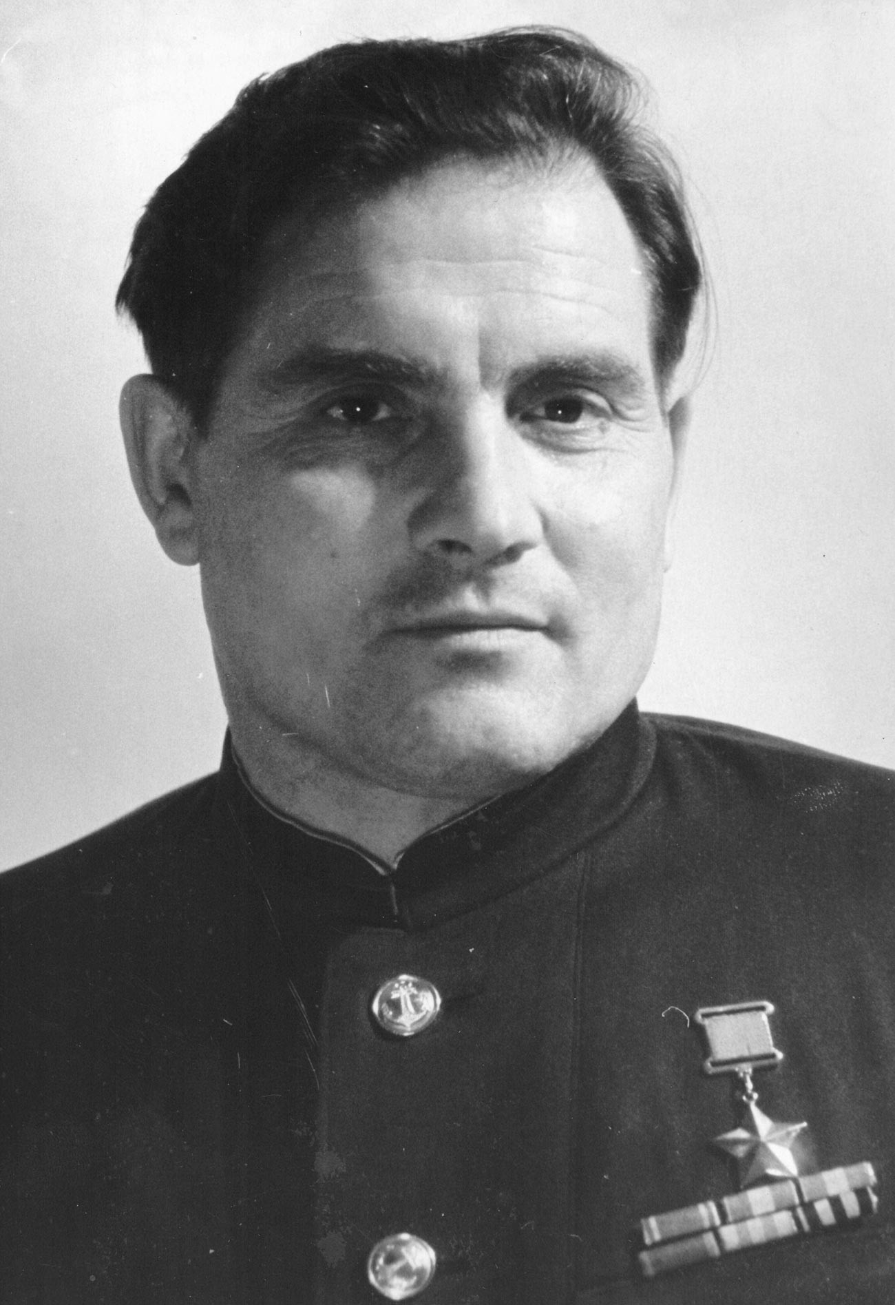 Герой Советского Союза Михаил Петрович Девятаев.