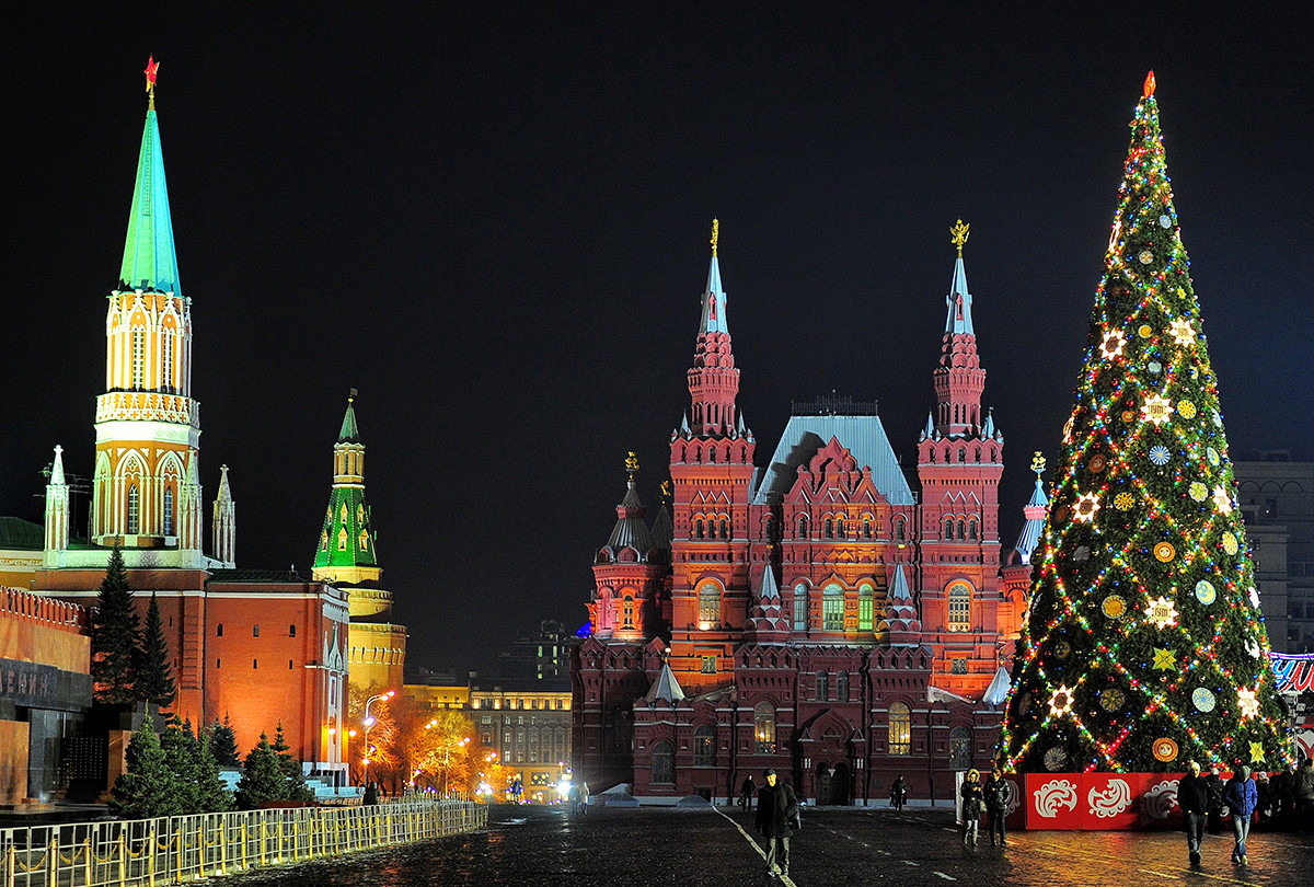 モスクワの新年の装飾