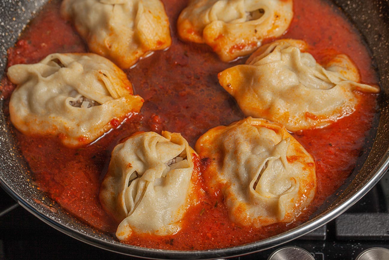 Manty, i gustosi ravioli di carne dal sapore asiatico: la ricetta ...
