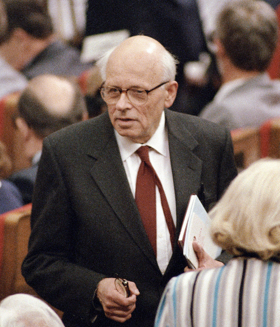 Andréi Sájarov se hizo famoso por ser el padre de la bomba de hidrógeno soviética.
